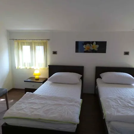 Apartamento In Istrien 34795 *